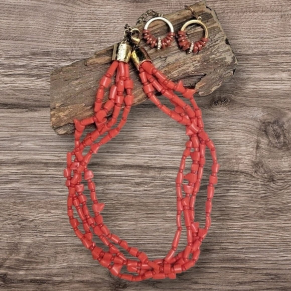 Chico's Faux Coral Chunky Multi Strand Beaded Elegant Necklace & Earrings - Picture 2 of 8